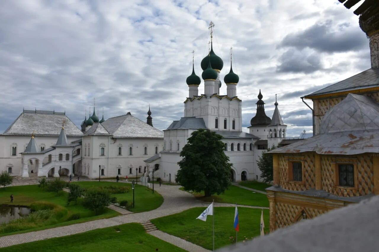 Ростов Великий Ярославская область. Ростов Великий Александров. Ростов Великий Ярославль. Гостиный двор Ростов Великий. Сайты ростов ярославский