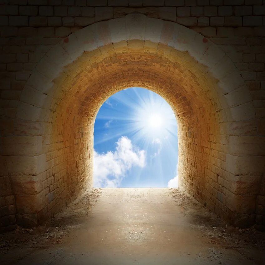 Свет в тоннеле. Где начинается свет. Одиночество в ночи. Небо пустыни. Солнце в пустыне.