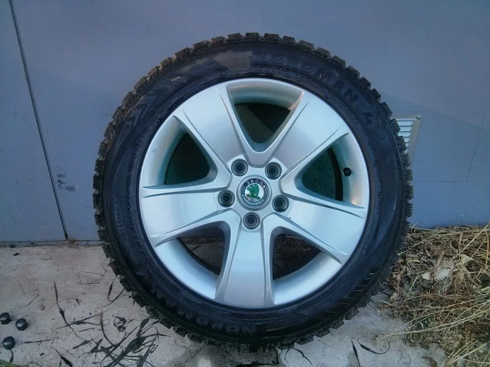 Диски crateris r16 Skoda. Диски crateris r16 Skoda Octavia a5. 205/65 R16 на Шкода а5. 205/55 R16 на Skoda Yeti. Колеса в сборе б у купить