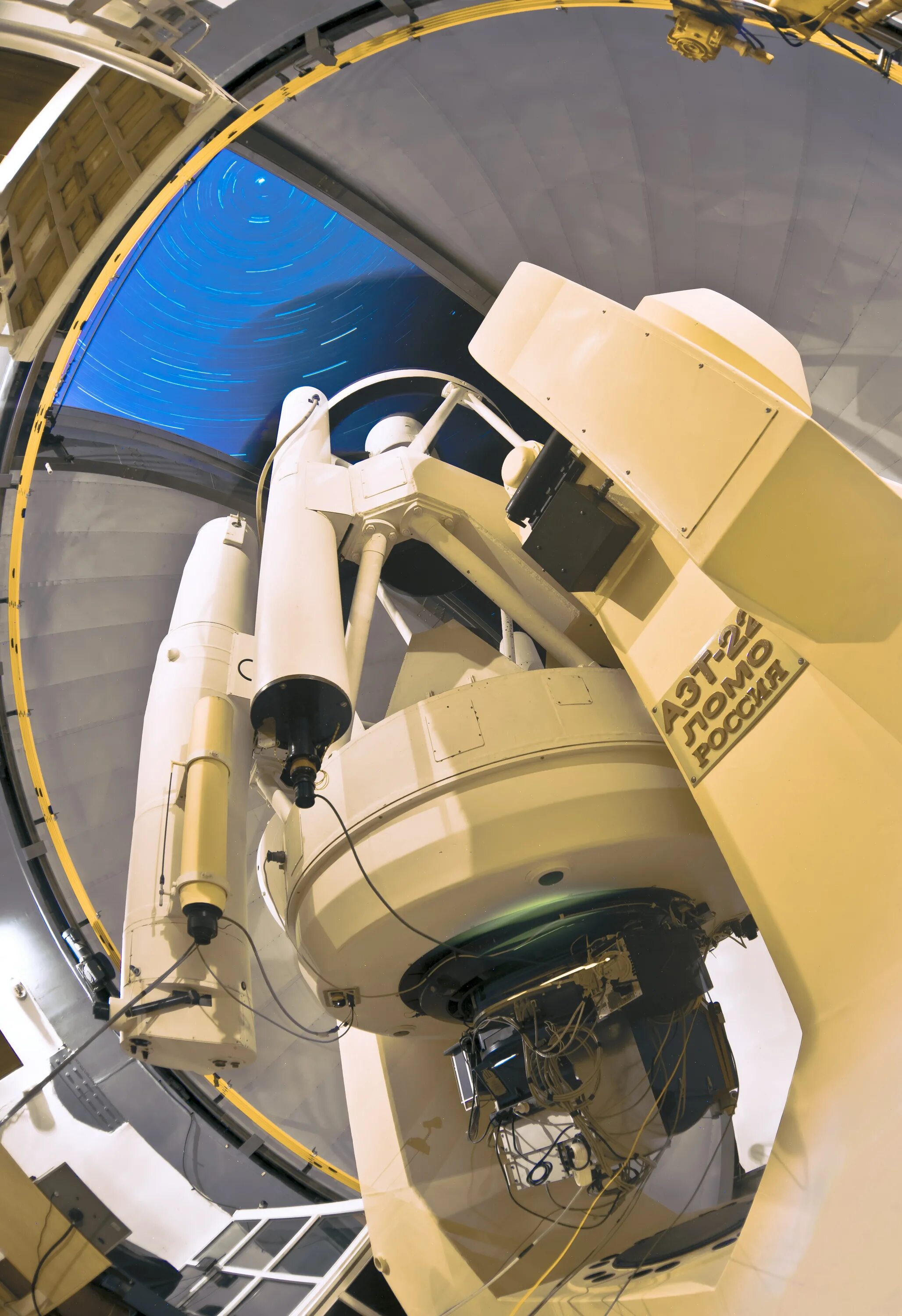 Рос 150. Телескоп АЗТ-33 ВМ. Российско-турецкий телескоп РТТ-150. Модернизированный телескоп АЗТ-14. Азт14 телескоп видоискатель.