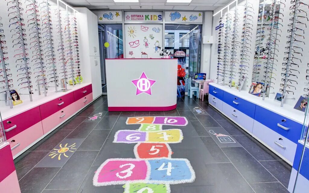 дети оптики. магазины детской оптики. марковского 41 красноярск оптика. магазин детской оптики фото. магазины детской оптики.