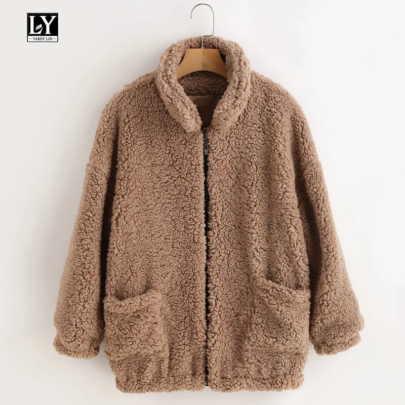 Куртка из шерсти. Куртка из барашка. куртка из искусственной овчины. кофта из овечьей шерсти. куртка из шерсти женская.