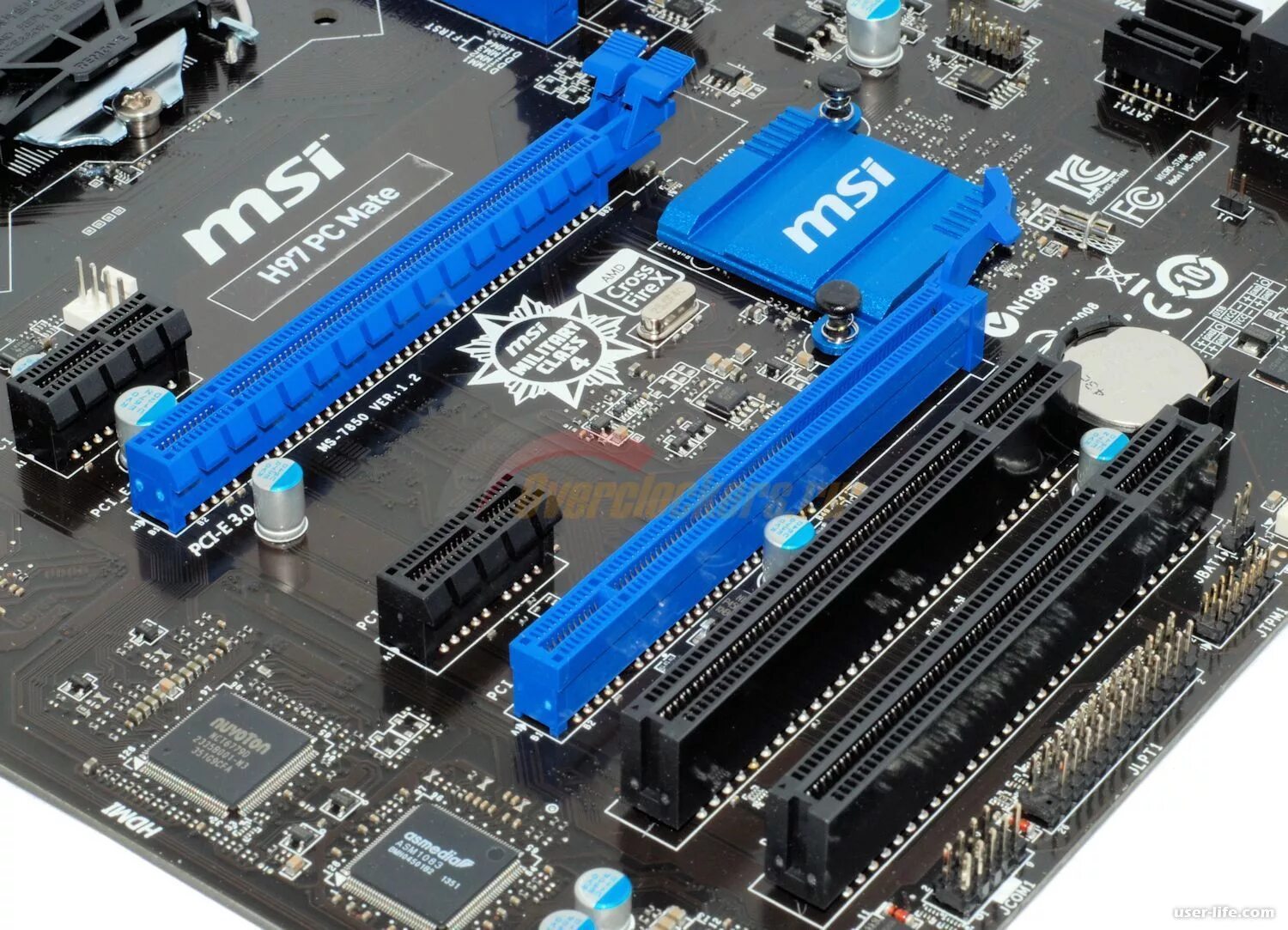 Линии pci express видеокарты. Pci express x16 на материнской плате. слот pci-e на материнской плате. материнская плата разъём pci-e x1. pci express x1 разъем на материнской плате.