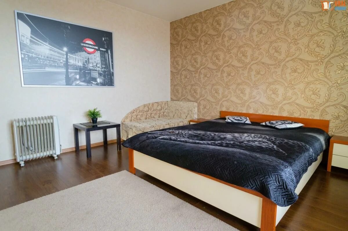 Посуточные квартиры в иркутске. Срочно сниму 2 комнатную квартиру. Сдается в аренду квартира кухня. Снять квартир байкальская улица. Сколько стоит квартира в рабочем районе где баррикад 187 квартира.