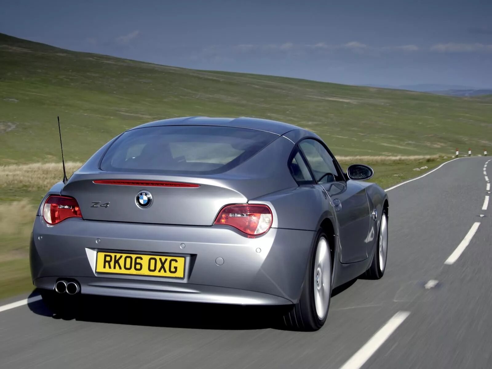 BMW z4 Coupe 3.0. BMW z4 Coupe Rear Lights. С4 купе. BMW z4 вид сверху. 0 side