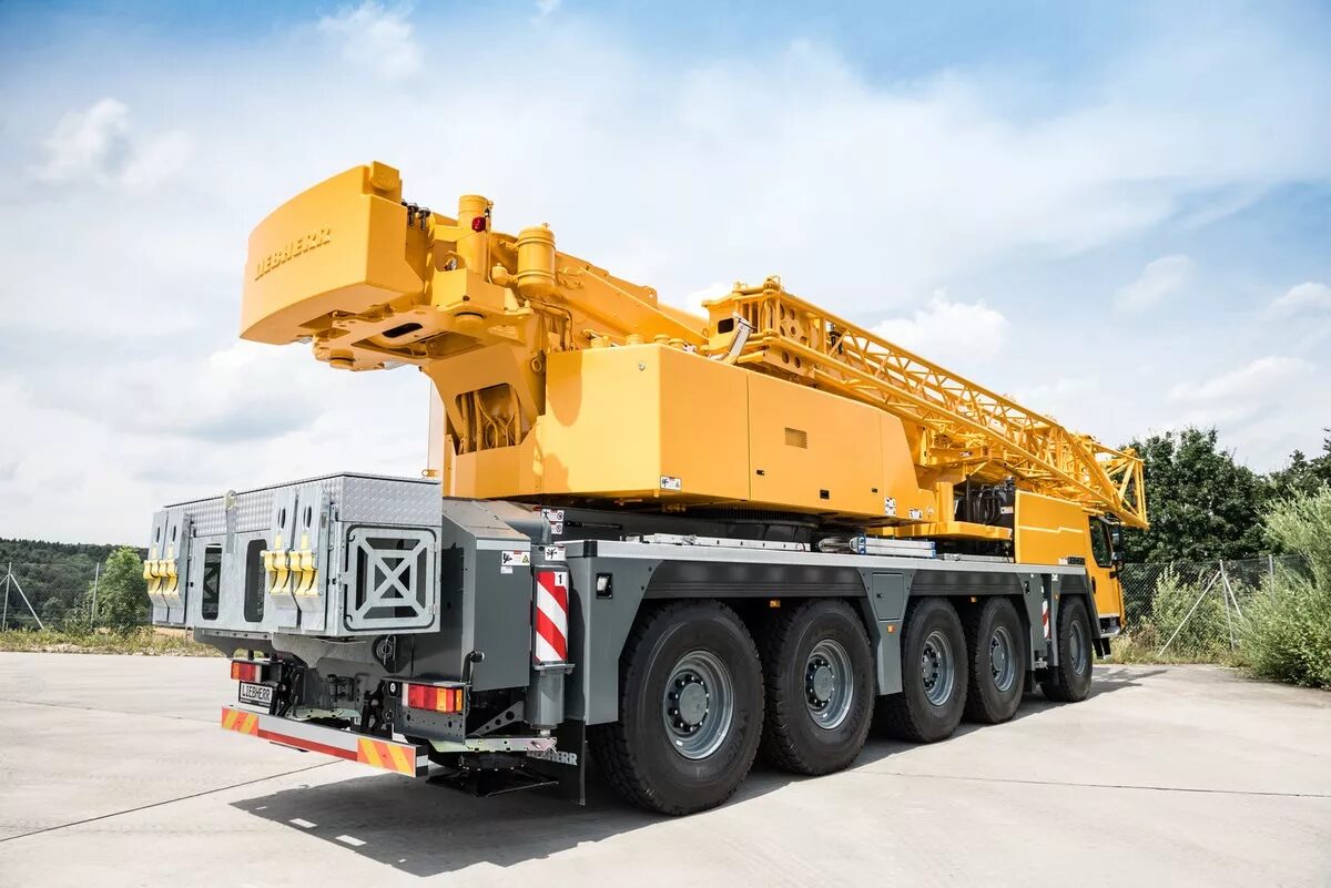 Кран 1400. Liebherr LTM 1130-5.1. Автокран Liebherr LTM 1130. Автокран Liebherr LTM 1130-5.1. Кран Liebherr LTM.