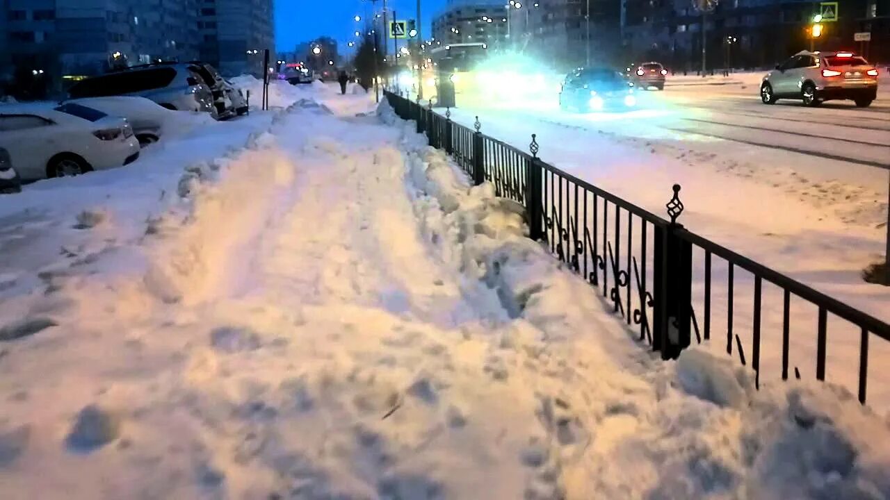 Сугробы новый Уренгой. Снег в новом Уренгое. Фото снежный новый Уренгой. Сугробы в новом Уренгое 4 школа.