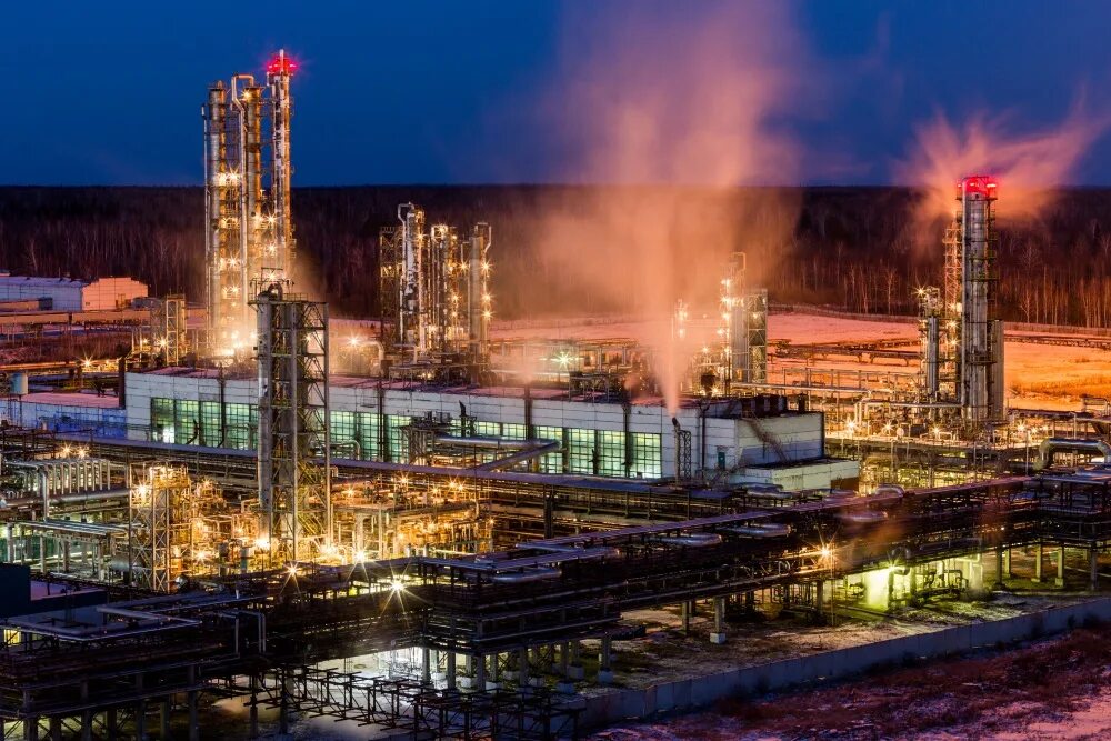 Газ тобольск. Нефтехим томск завод. завод сибур в томске. нефтехимические заводы томска. тобольск нефтехим сибур.