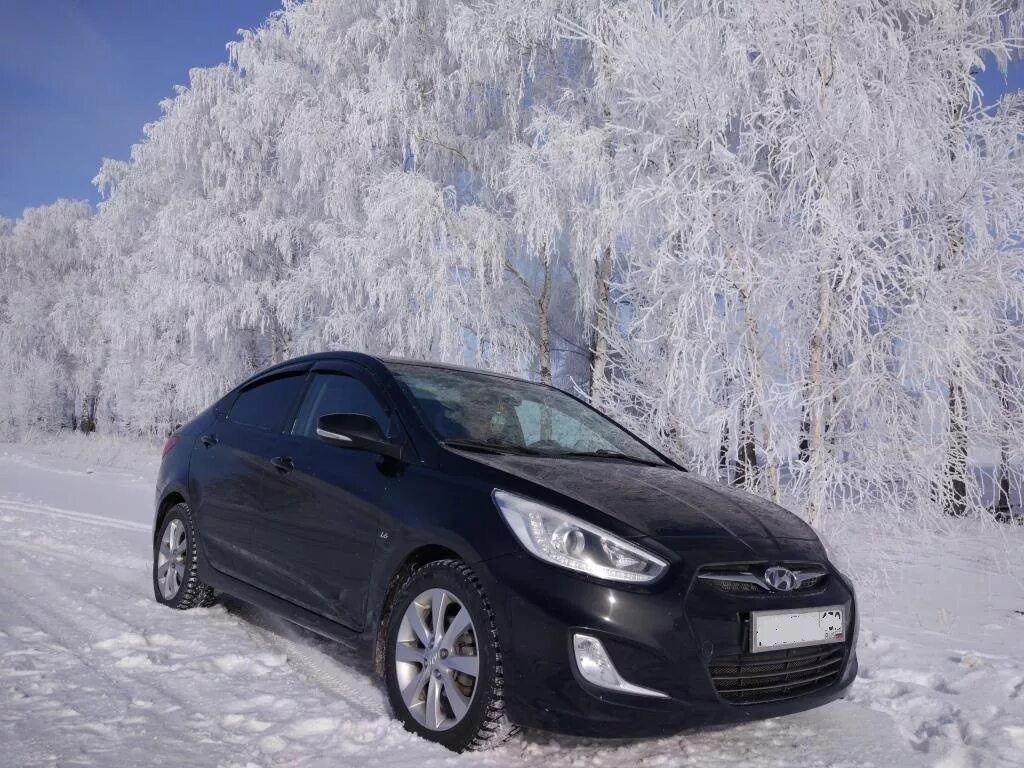 Hyundai Solaris 2013. Хендай Солярис 2013 черный. Hyundai Solaris черный. Hyundai Solaris 2013 черный.