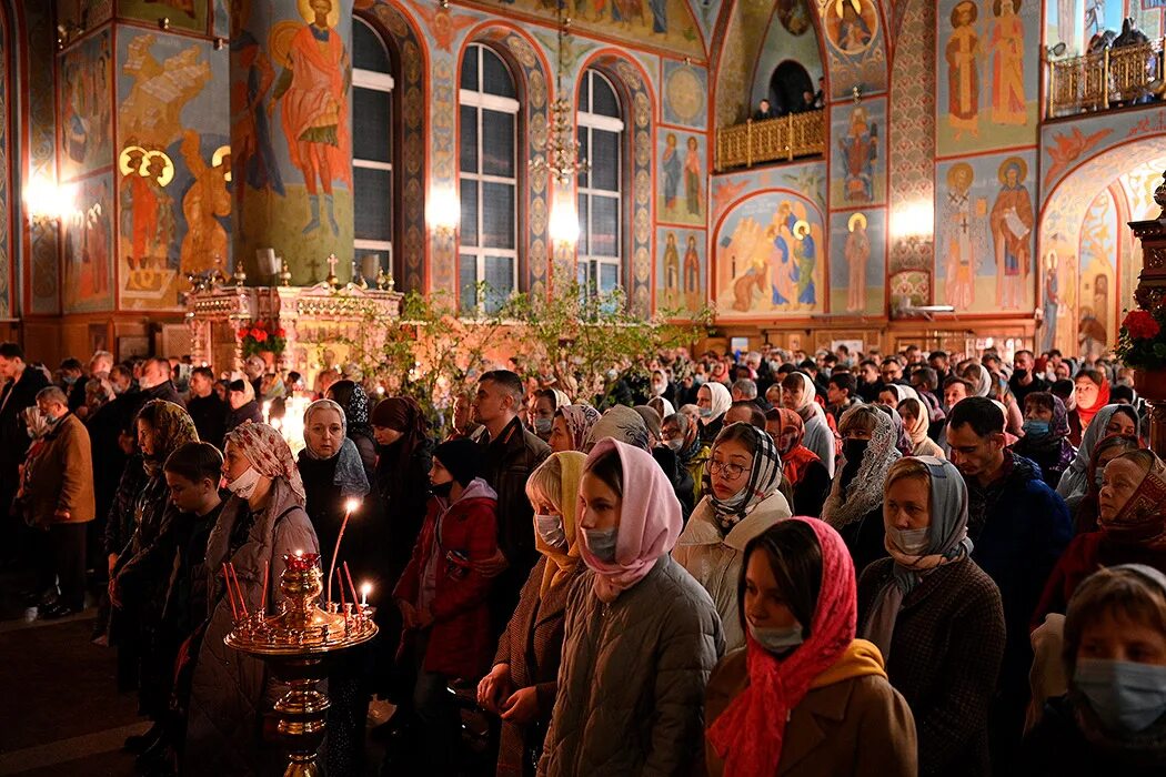 троицкий храм крещение. богослужение троицкого собора в городе щелково. троицкий собор щёлково 2014 пасха. член управы благочиния. архиерейская служба объявление.
