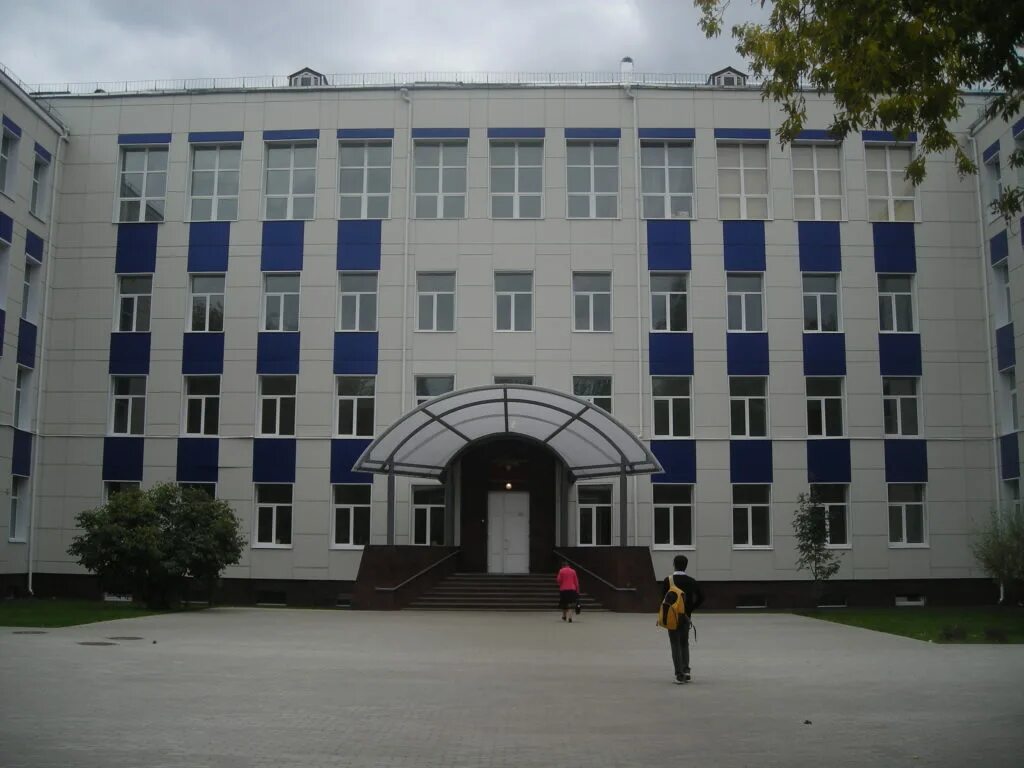 Выпускники