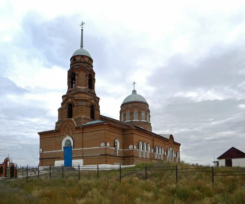 Елань-коленовская школа 1. Погода в елань колено воронежская область. Погода в елань колено воронежская область. Село елань колено. Елань коленовский храм.