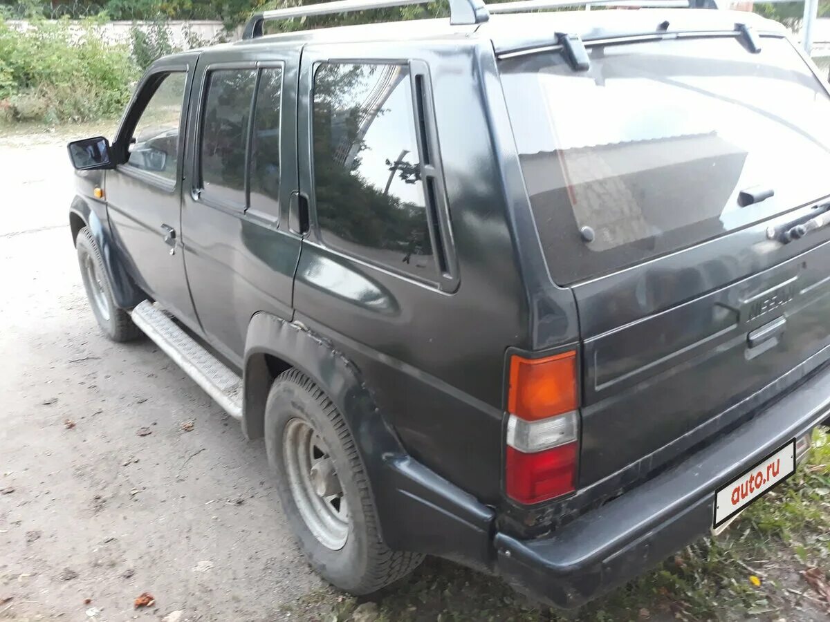 Террано 1990. Ниссан террано 1990. Ниссан террано 1990 снизу. Nissan terrano 1990. Nissan terrano 2.