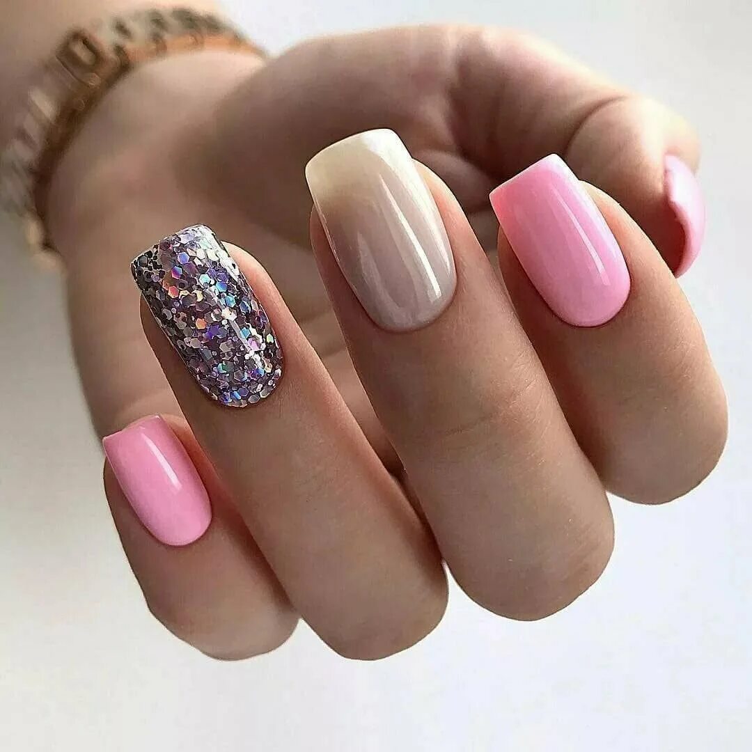 Дизайн весенних ногтей 2024 квадрат. Розовые ногти. Модные розовые ногти. Розовый весенний маник. Красивый розовый маникюр.