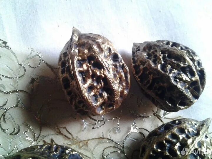 Маньчжурский орех косточка. Орех маньчжурский - juglans mandshurica плод. Орех маньчжурский(juglans mandshurica maxim). Орех зибольда. Маньчжурский орех расколотый.