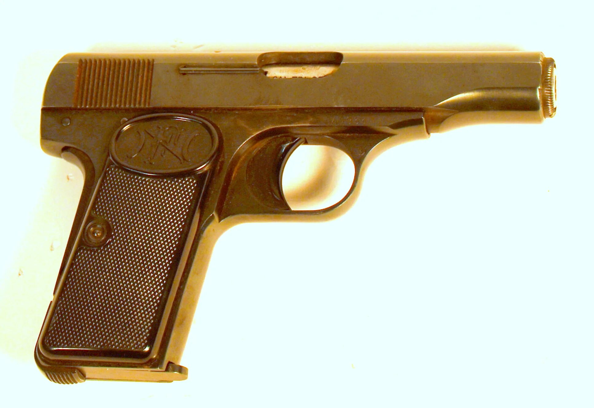 Browning de. Browning 1910 7,65. Браунинг FN 1910. Browning FN 7.65.