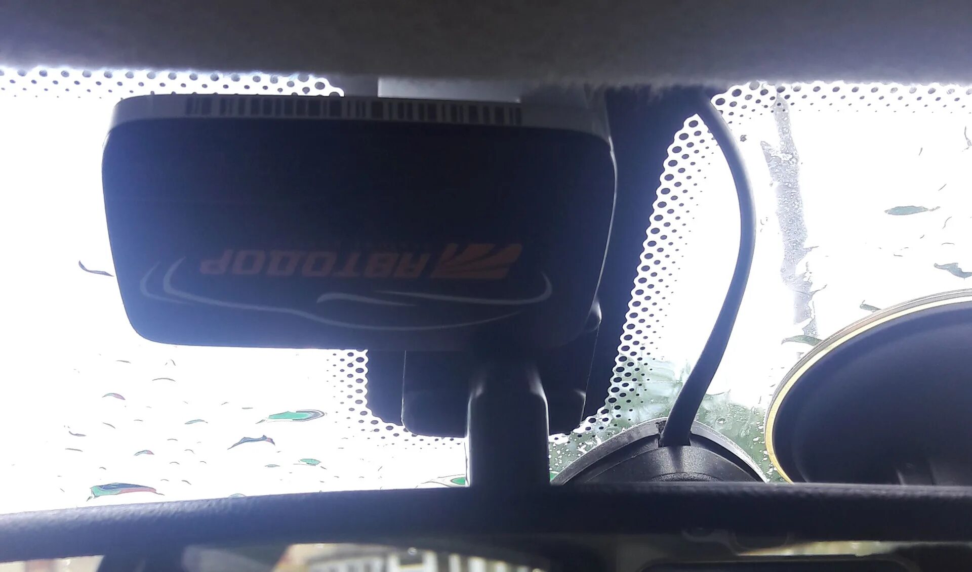Как снять транспондер со стекла Транспондер T-pass Premium Kapsch TRP-4010 черный (Автодор-Платные Дороги) куп