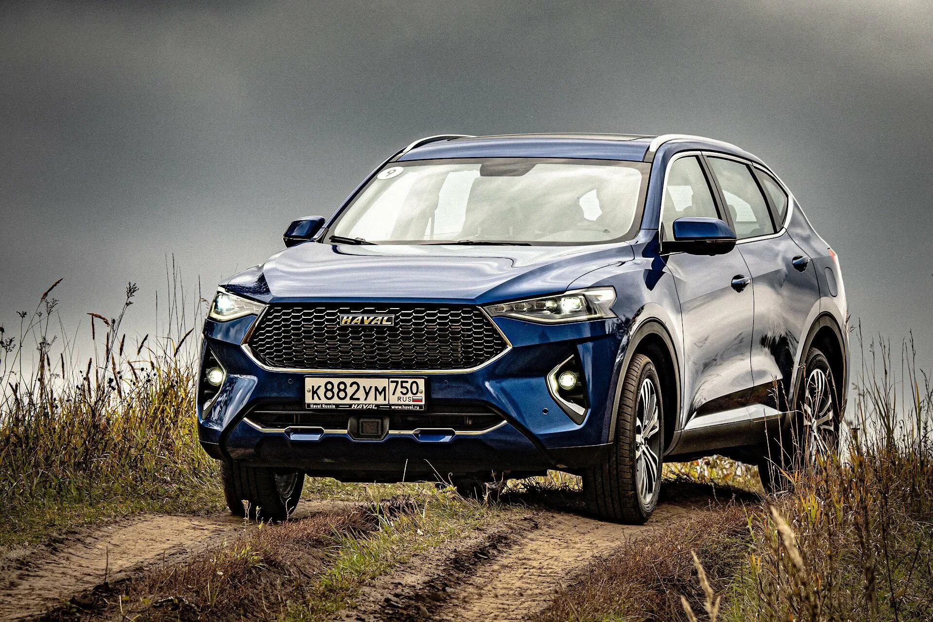 Haval c. Haval f7 2025. кроссовер хавал ф7. haval f7x 2025. haval f7 rav4.