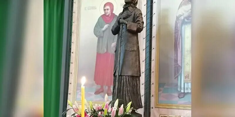 Сегодня православные верующие отмечают день памяти святой Ксении Петербургской. 