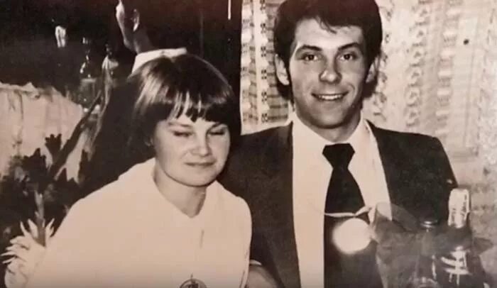 Березин владимир телеведущий биография личная жизнь Жена Владимира Березина, дети (2 дочки). Личная жизнь и краткая биография / Росс