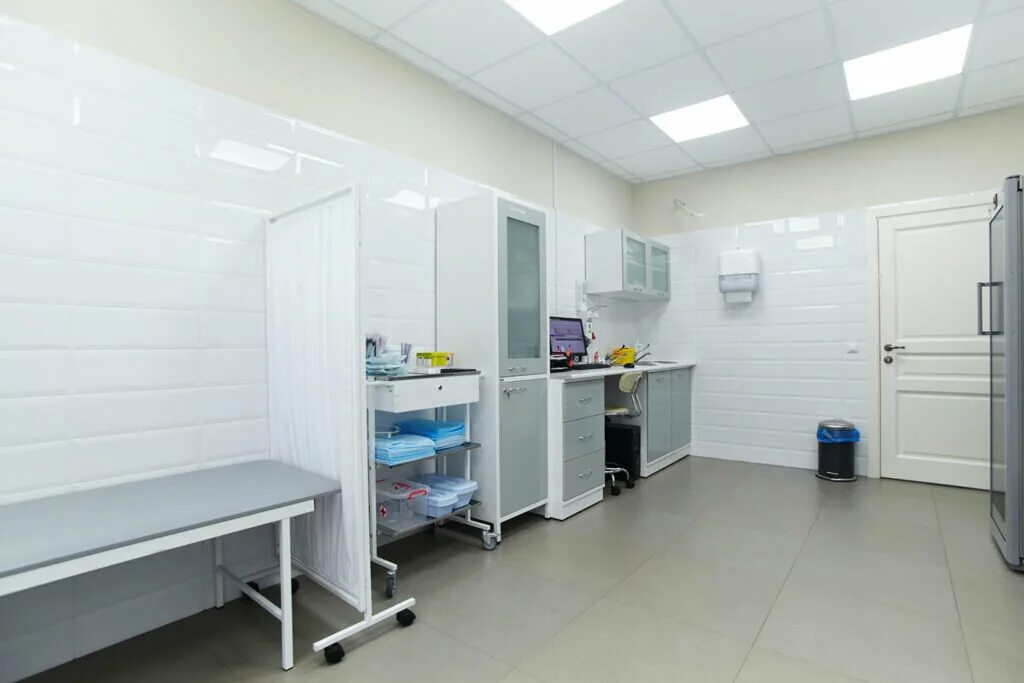 режимные кабинеты в больнице. медсестра в амбулатории. режимные кабинеты поликлиники. список врачей в поликлинике. процедурный кабинет.