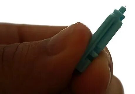 Палец игла