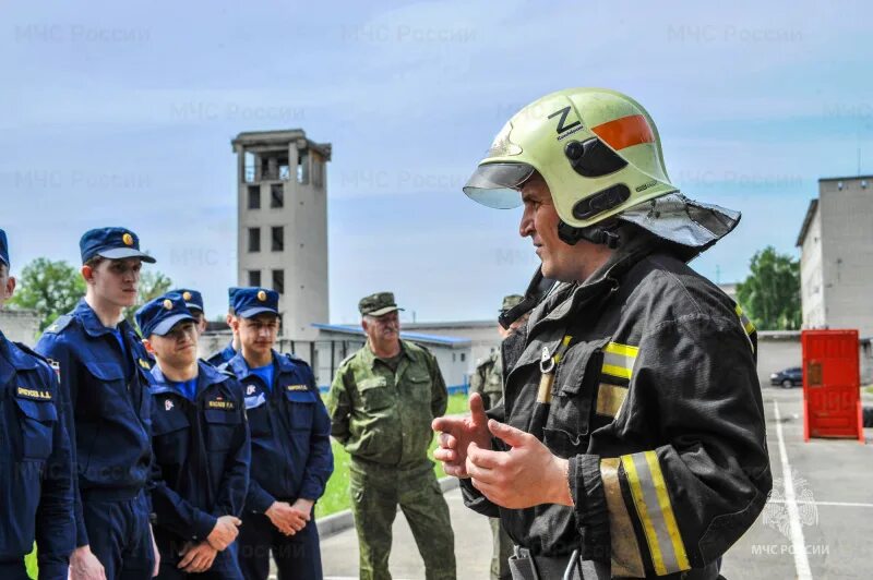 Пожарно спасательное дело. Спасательный отряд МЧС. Кадеты МЧС. Форма ПСО МЧС. Пожарное спасательное дело