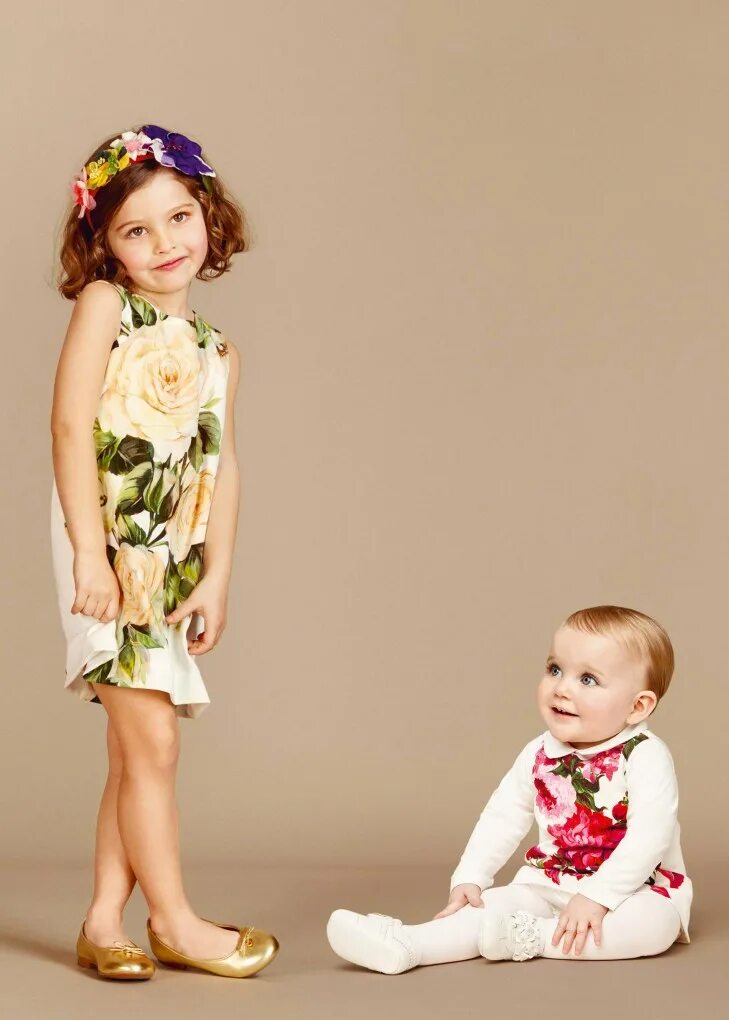 Дольче габбана kids. Одежда д детей. Одежда д детей. Одежда д детей. Детская коллекция дольче габбана.