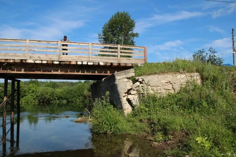 Енапаево Октябрьский район Пермский край. Село Енапаево Октябрьский район. Мост через реку Ирень. Енапаево школа Октябрьский район Пермский край.