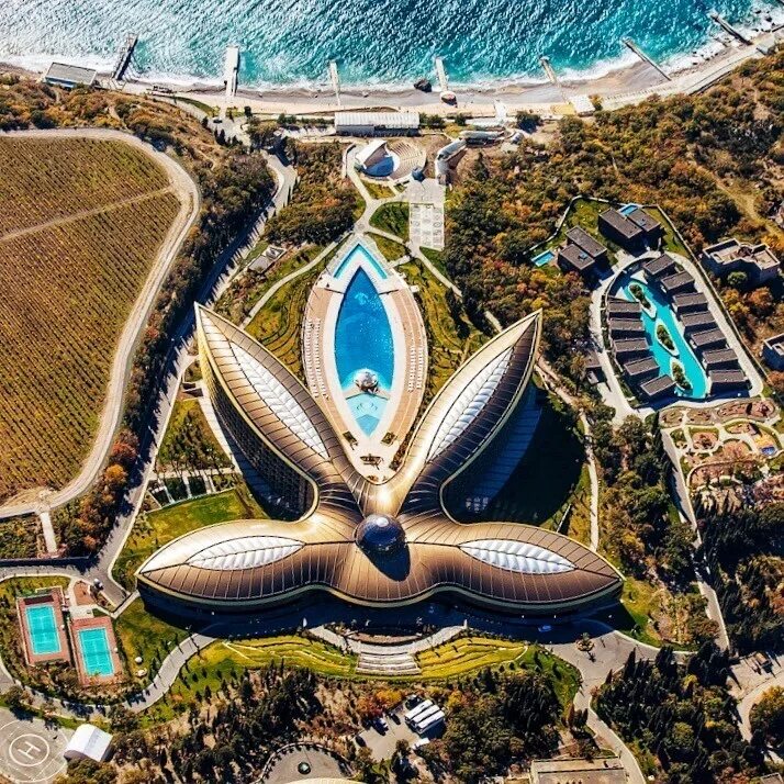 Сайт мрии ялта. Крым санаторно курортный комплекс мрия. мария резорт спа крым ялта. крым ялта отель мрия. гостиница mriya resort and spa, ялта.