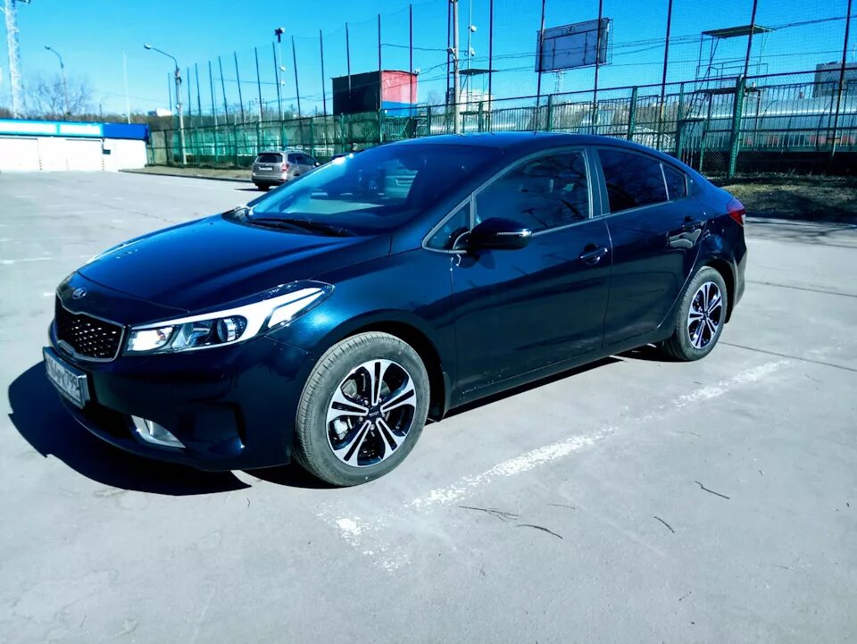 Церато диск. Диски kia cerato r16. диски для киа церато 3 на 16. диски kia cerato r16 черные. церато 3 диски r16.