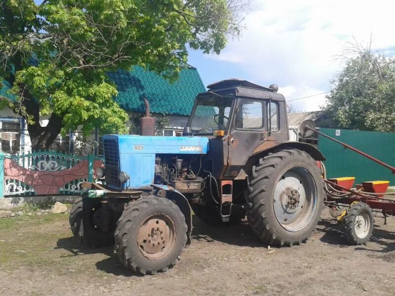 Купить мтз 82 в воронежской области. Воронежская сельхозтехника. Старая Российская сельхозтехника б/у. МТЗ Воронеж. Трактора бу в Воронежск.