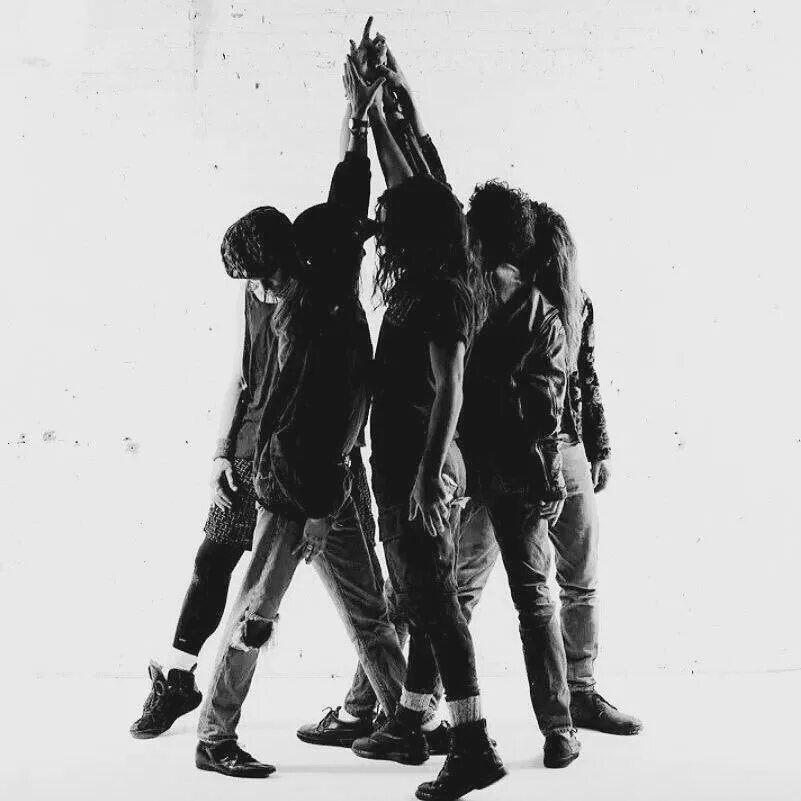 Black pearl jam seattle 1991. Pearl jam black видео. Pearl jam black. Pearl jam black перевод. Pearl jam 1991.