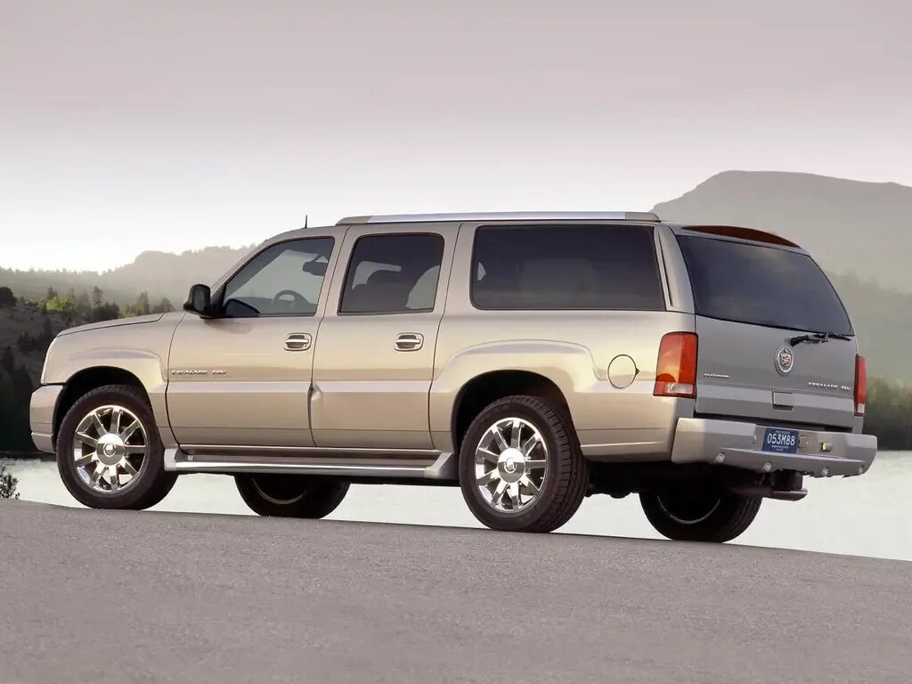 Cadillac escalade esv 2003. Кадиллак эскалейд 2004 года. Escalade 2004. Cadillac escalade 2005. Cadillac escalade gmt800 esv.