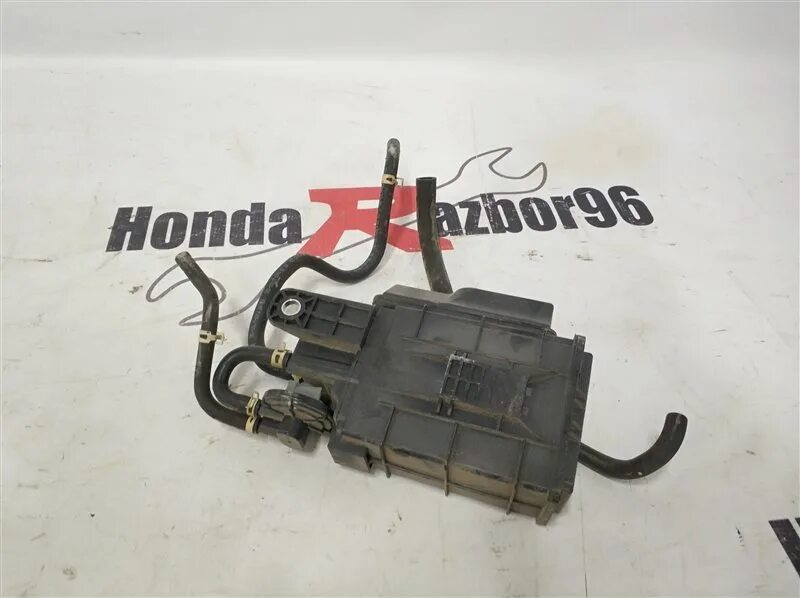 Абсорбер Хонда фит gd1. Абсорбер топливный Honda Civic ep2. Honda Jazz 2005 абсорбер топливный. Абсорбер Honda Fit gd1. Абсорбер хонда