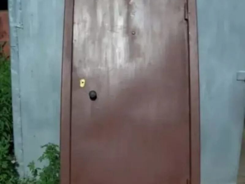 авито дверь металлическая. межкомнатные двери б/у. у. двери деревянные б у. двери мурманск.