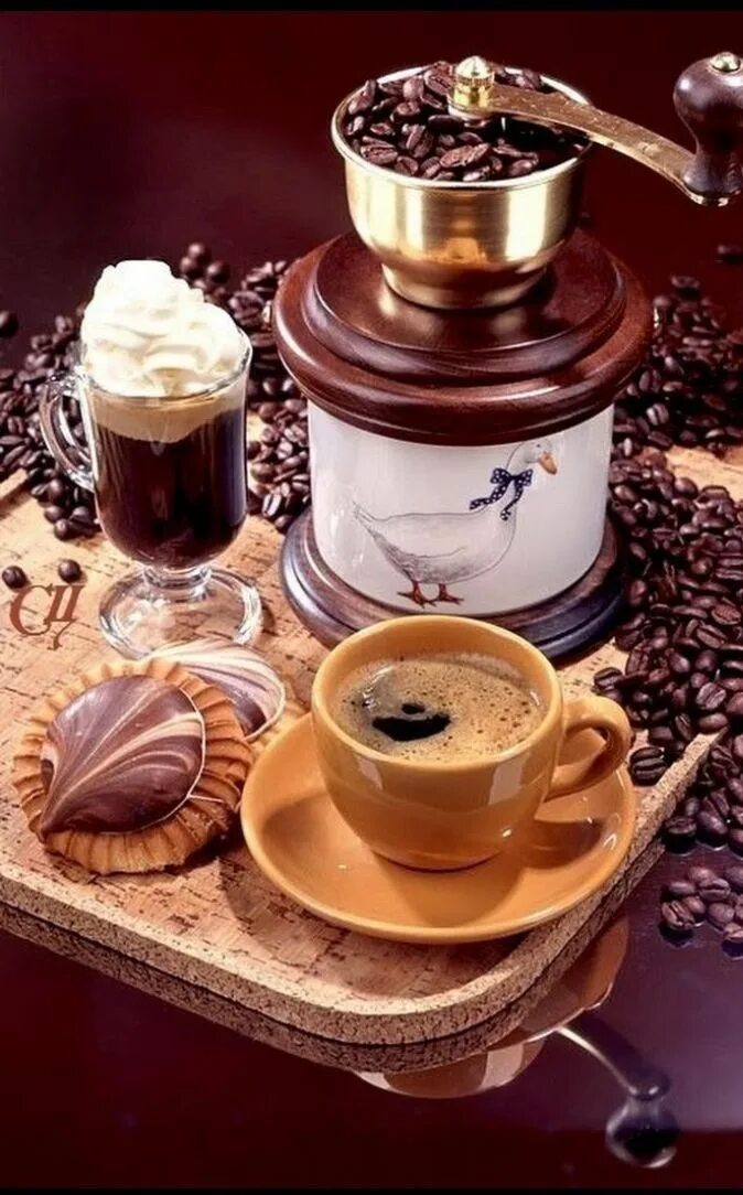 Картинка доброе кофе. Доброе утро кофе. Красивый кофе. Чашечка ароматного кофе. Красивые кофейные чашки.