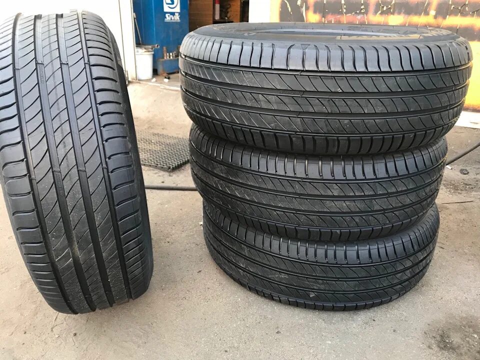 Мишлен 215 65 16 купить. Мишлен Primacy 225 60 16 лето. Michelin Primacy 4 215/60 r16 99v. Michelin 215/60r16 99v XL Primacy 4+ mi TL. Мишелин Primacy 4+.