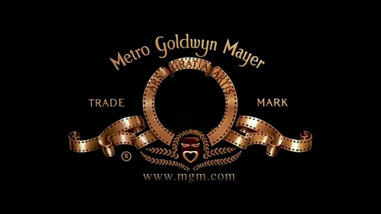 Metro golden mayers. Кинокомпания голдвин майер. Metro golden mayers. Логотип metro goldwyn mayer в 1923. Кинокомпания голден майер.