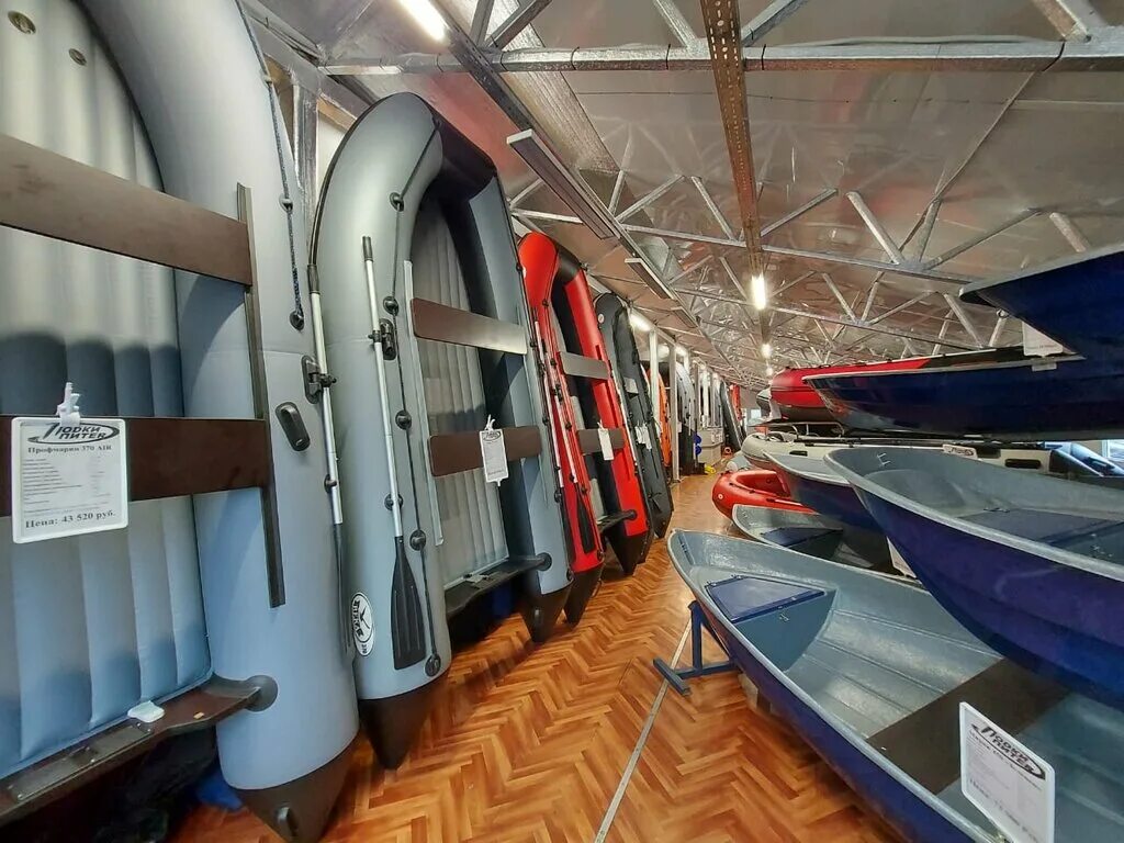 пвх лодки нднд риф тритон смакс 370. вывеска сервиса катеров. лодки питер магазин. лодки питер энгельса. лодки питер энгельса.