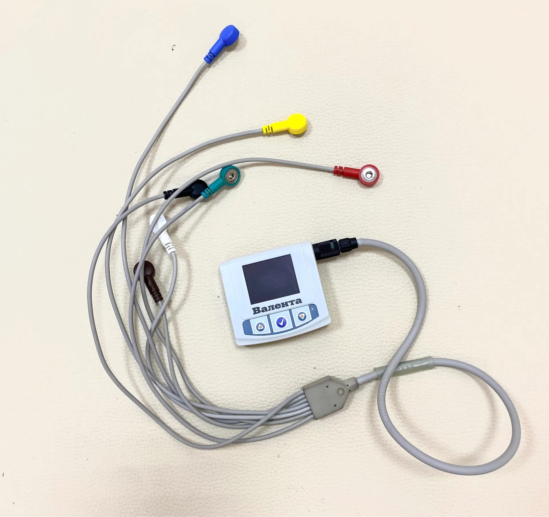 Кардиограф портативный. Монитор для кардиографа. Кардиограф эк1т-03м2. Labtech кардиограф. Кардиограф Аксион.
