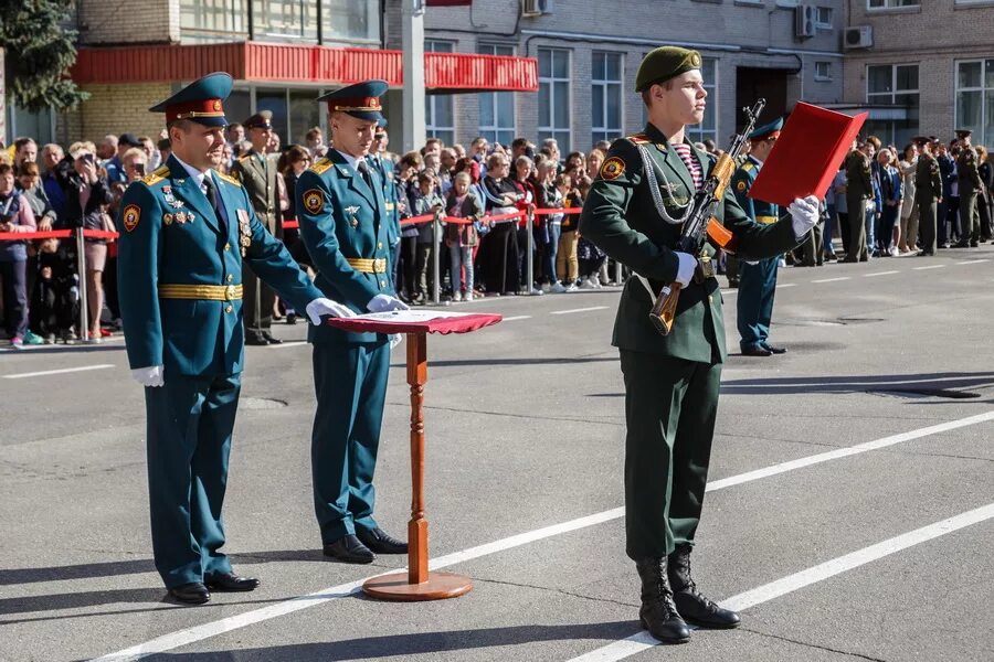 Петербургский военный институт национальной гвардии. Военные институты национальной гвардии в Петербурге. Институт национальной гвардии Санкт-Петербург ордена Жукова. Санкт-Петербургский военный ордена Жукова.