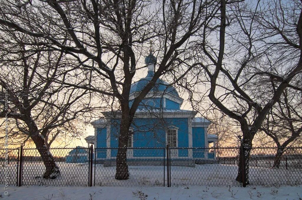 Ивановка тамбовская область сампурский. Храм Петровка Сампурский район. Верхоценье храм Сампурский район. Ивановка храм Сампурский район. Село Петровка Сампурский район.