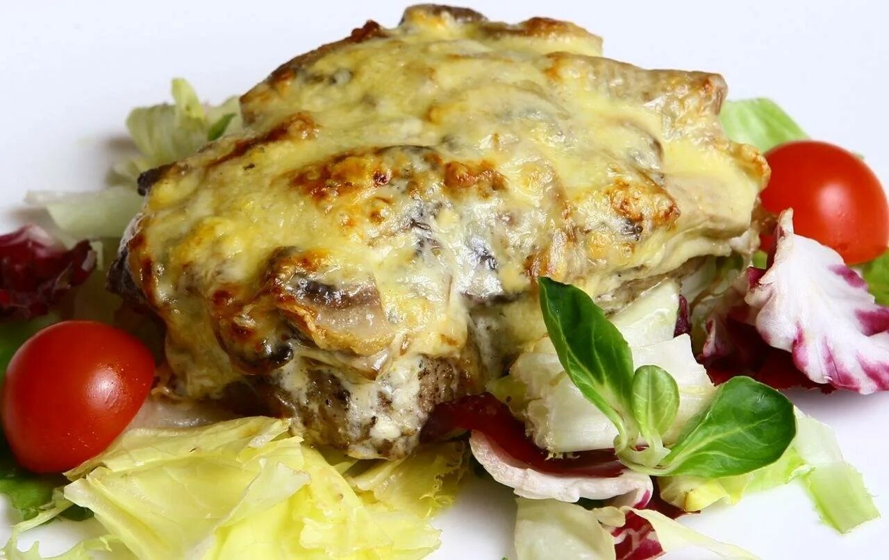 Мясо по-Деголевски Один из самых простых и вкусных рецептов приготовления мяса. 
