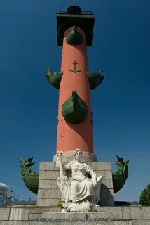 Ростральные колонны в питере