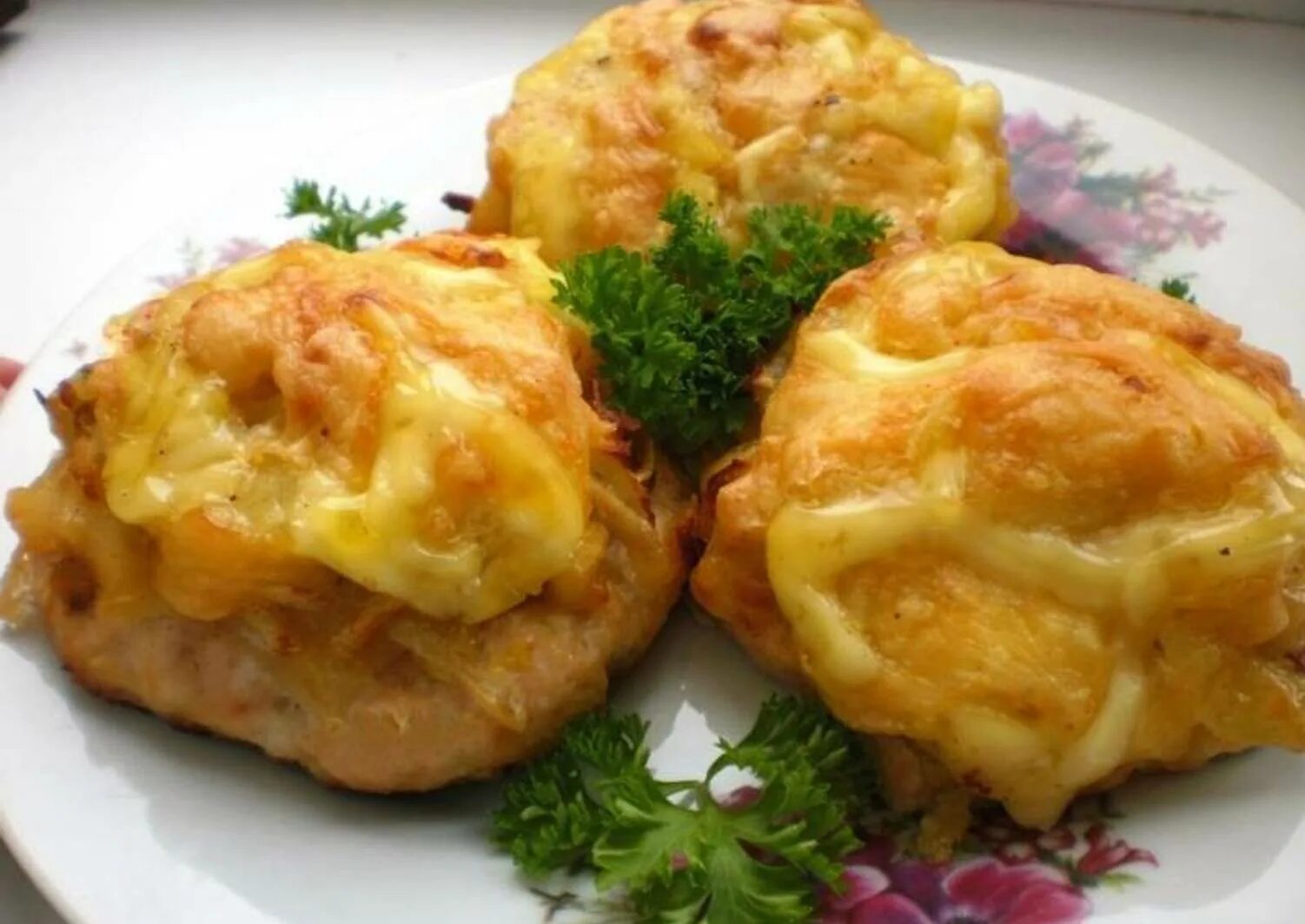 Мясные стожки. Стожки под шубой. Стожки под шубой. Картофельные стожки. Стожок из фарша и картофеля в духовке.