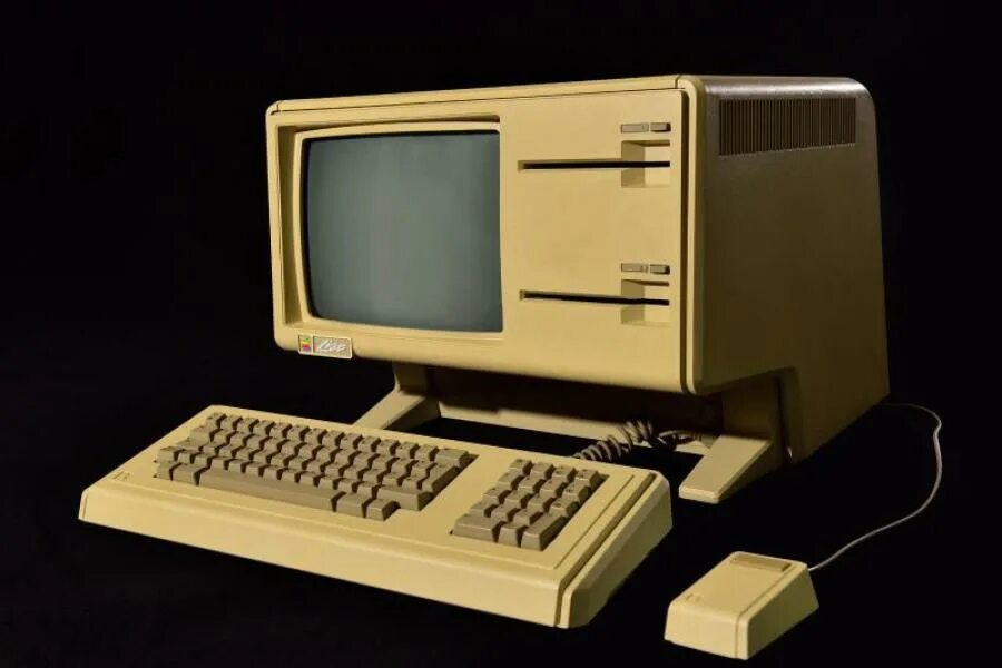 Как назывался 1 персональный компьютер. Компьютеры Apple Macintosh 2022. Первые компьютеры Эппл 1980. Apple Lisa 1983. Компьютер Эппл 1976.