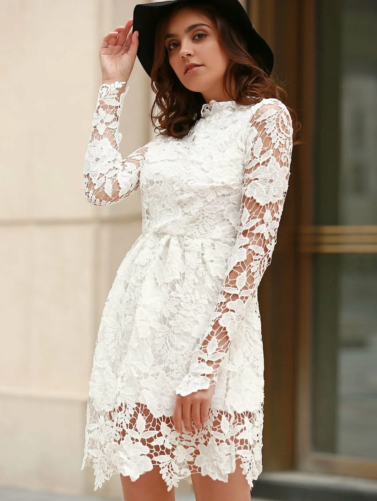 кружево в платьях стиль. красивые кружевные платья. белое платье в стиле бохо. белое кружевное платье в стиле бохо. кружево в платьях стиль.