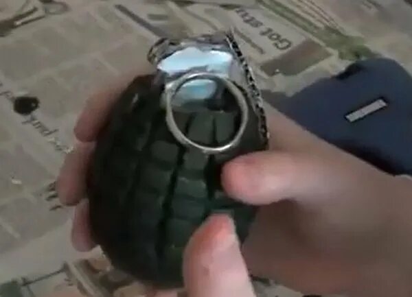 Papercraft граната. Паперкрафт grenade. Паперкрафт граната. Макет гранаты из бумаги. Гранаты из картона.