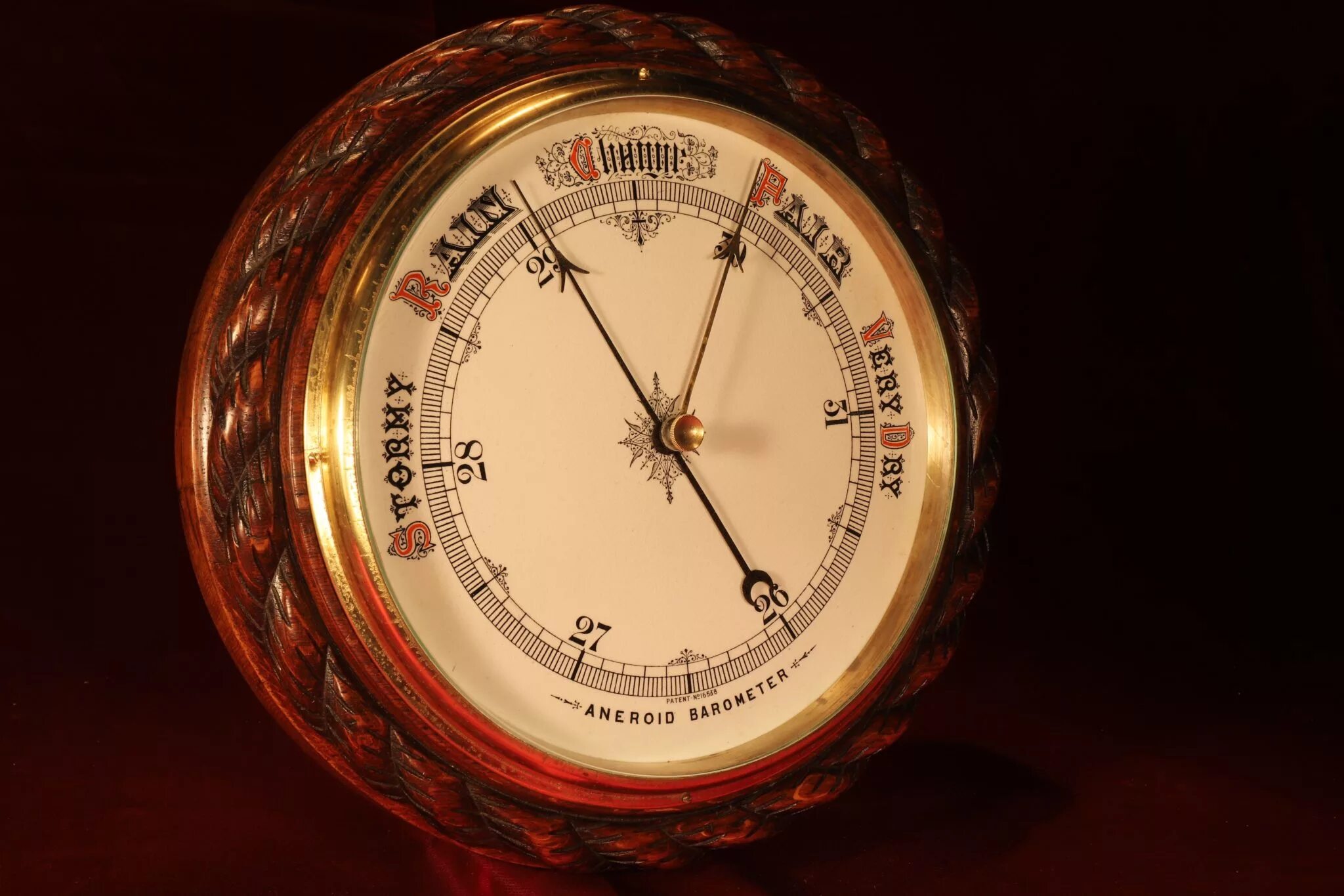 Манометр 2) термометр 3) калориметр 4) барометр-анероид 5) гигрометр. Барометр. Барометр термометр 2в1. Высотомер анероид. Гигрометр анероид измеряет.